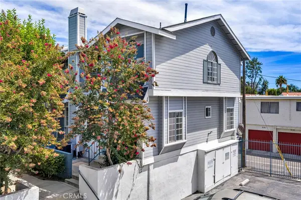 7420 Corbin Ave #8, Reseda, CA 91335