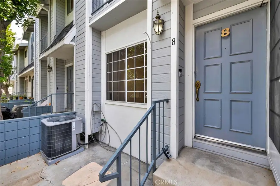 7420 Corbin Ave #8, Reseda, CA 91335 - #3