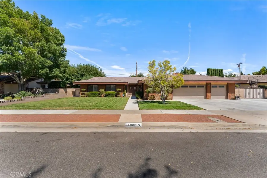 44608 Loneoak Avenue, Lancaster, CA 93534 - #3