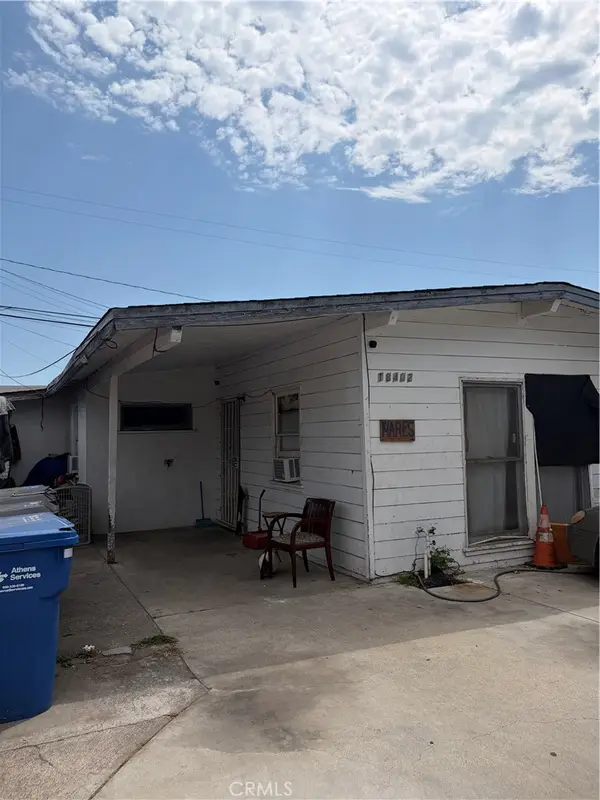 18402 E Nearfield, Azusa, CA 91702