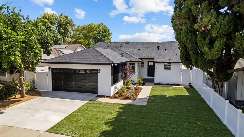 6916 Bianca, Lake Balboa, CA 91406 - #1