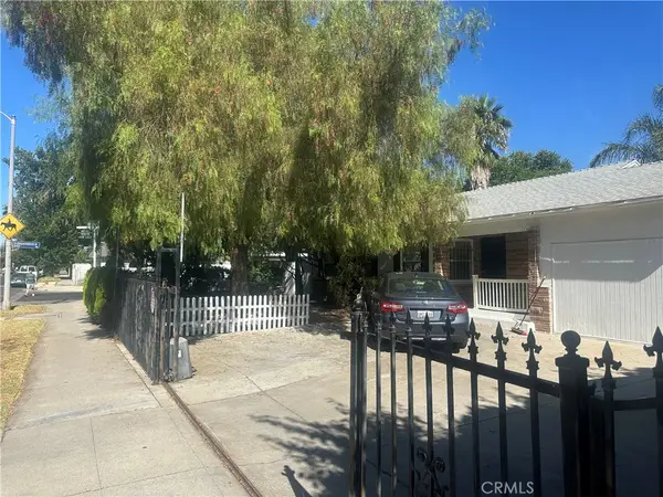 20957 Community, Los Angeles, CA 91304