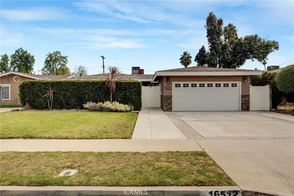 16512 Tupper, North Hills, CA 91343