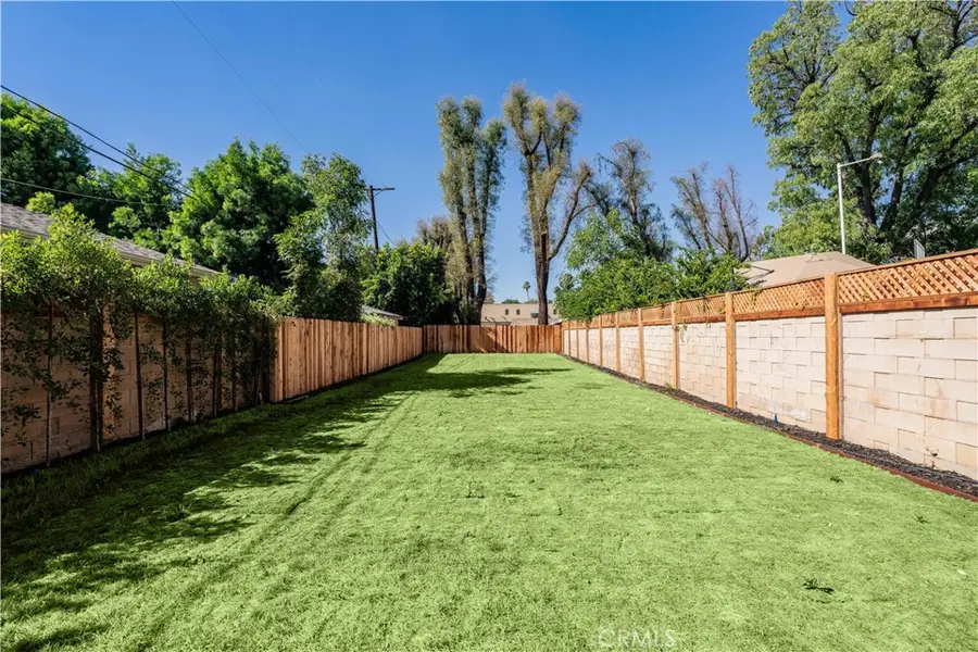 5155 Costello Avenue, Sherman Oaks, CA 91423 - #3