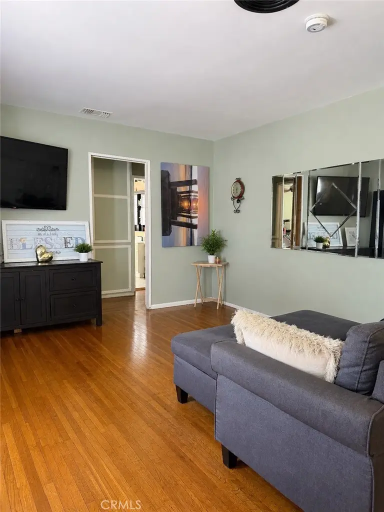 8811 Sparton, Arleta, CA 91331 - #2