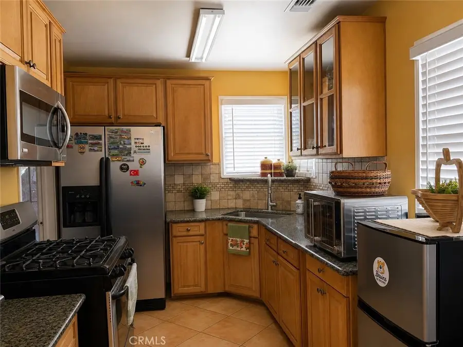 8811 Sparton, Arleta, CA 91331 - #3