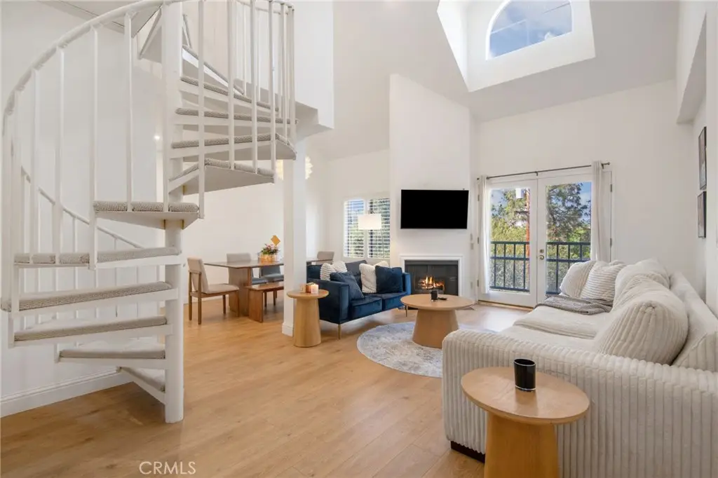 13220 Valleyheart Drive #305, Studio City, CA 91604 - #1