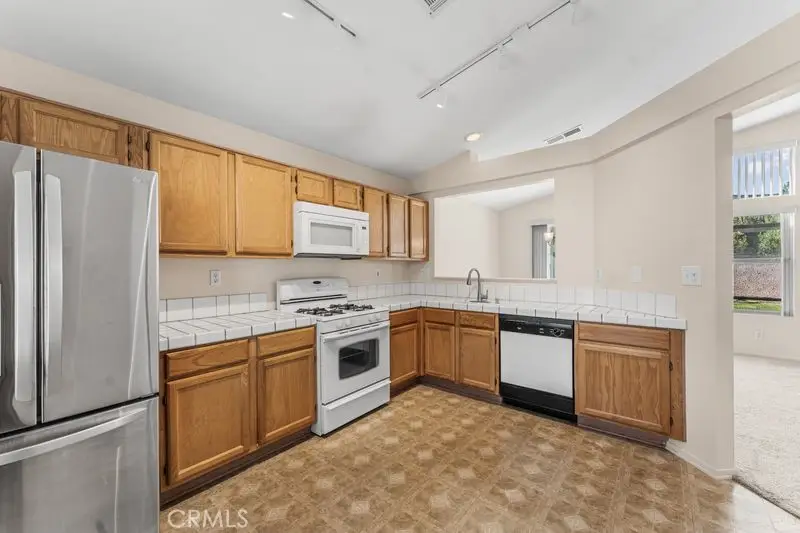 1932 Shamrock Avenue, Palmdale, CA 93550 - #3