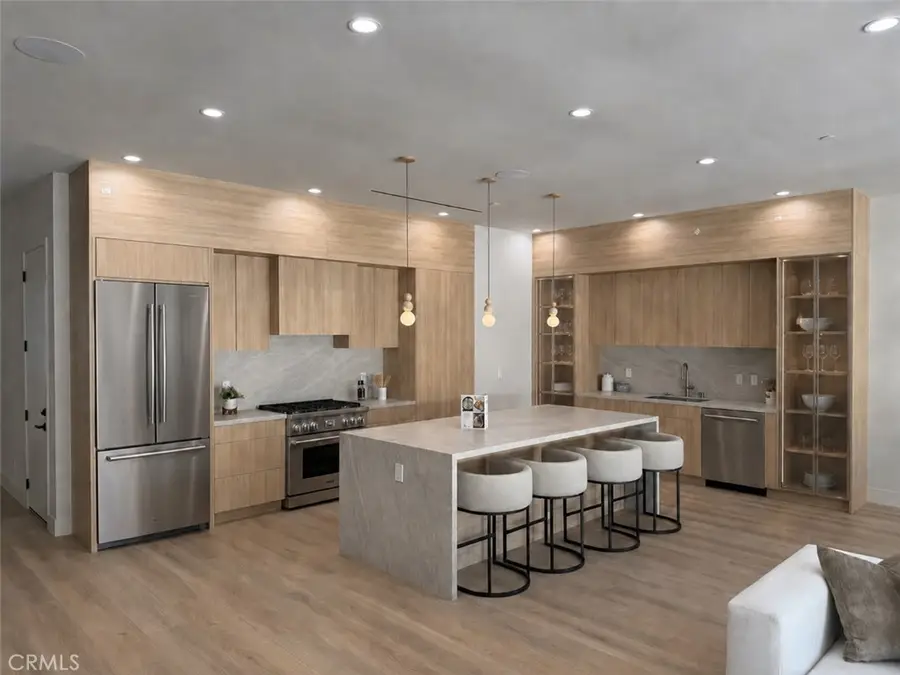 18023 Tiara, Encino, CA 91316 - #3