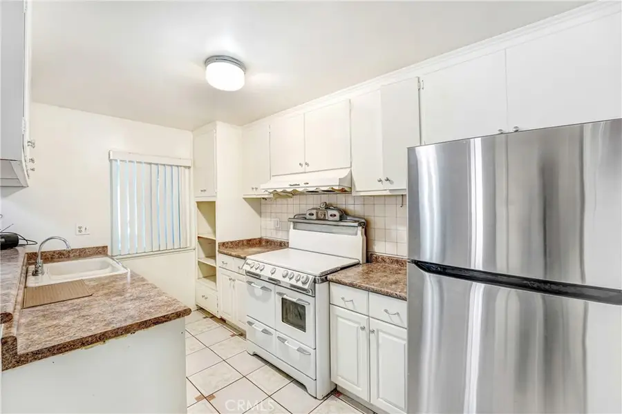 12319 Thelma Street, Sun Valley, CA 91352 - #3