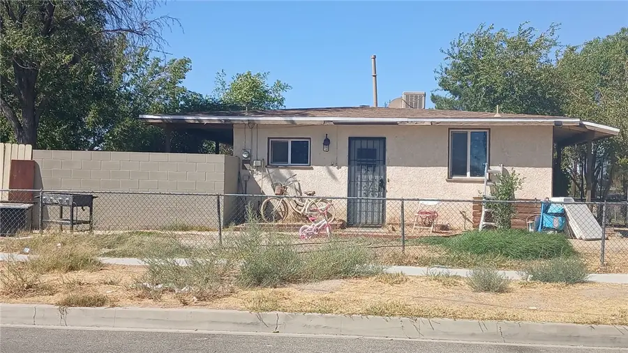45311 Gadsden Avenue, Lancaster, CA 93534 - #3