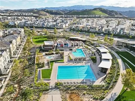 27637 Ensemble, Valencia, CA 91381