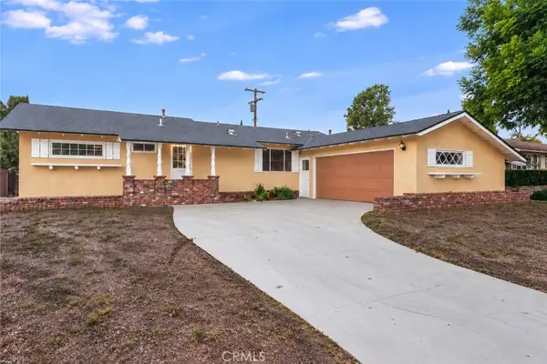 8037 Glade Avenue, Canoga Park, CA 91304