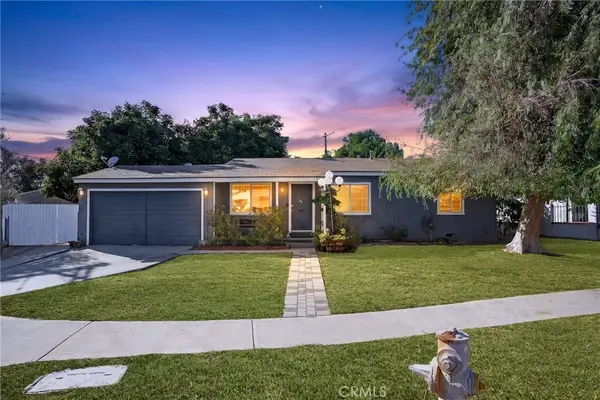 8330 Stansbury Avenue, Panorama City, CA 91402