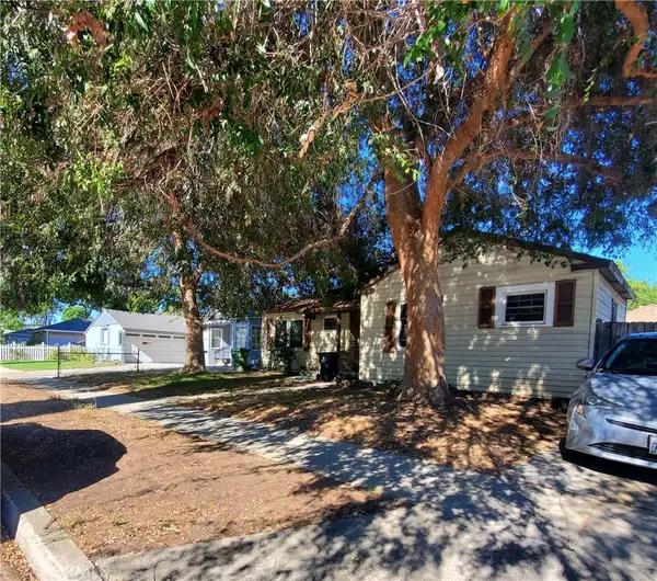 6850 Hesperia, Reseda, CA 91335