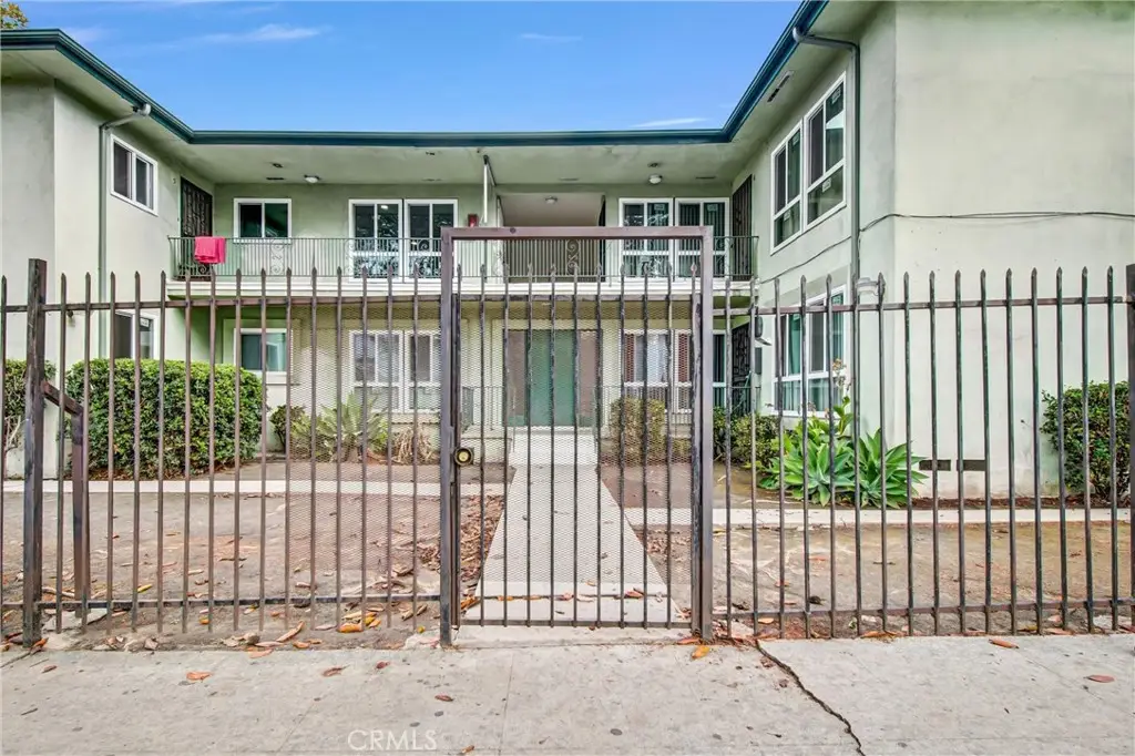 4936 Coliseum Street, Los Angeles, CA 90016 - #1