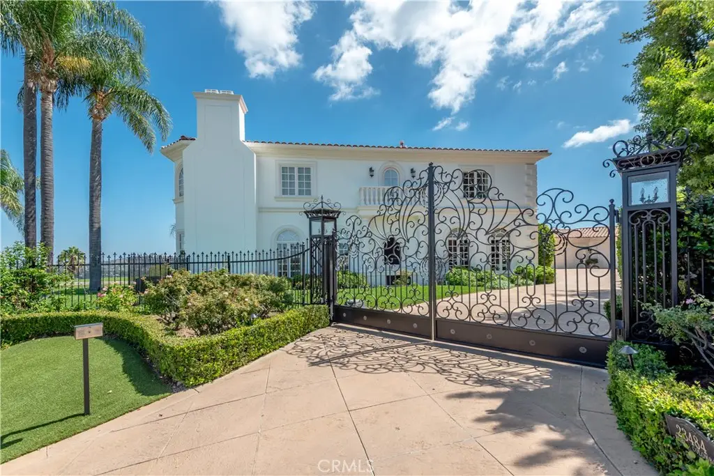 23484 Park Colombo, Calabasas, CA 91302 - #1