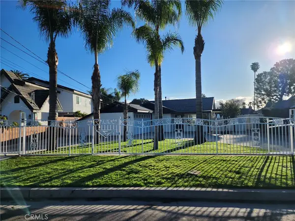 8132 Hatillo, Los Angeles, CA 91306