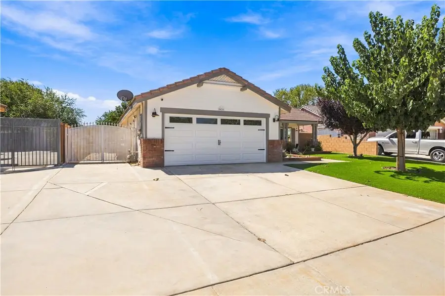 3024 Holline Court, Lancaster, CA 93535 - #2