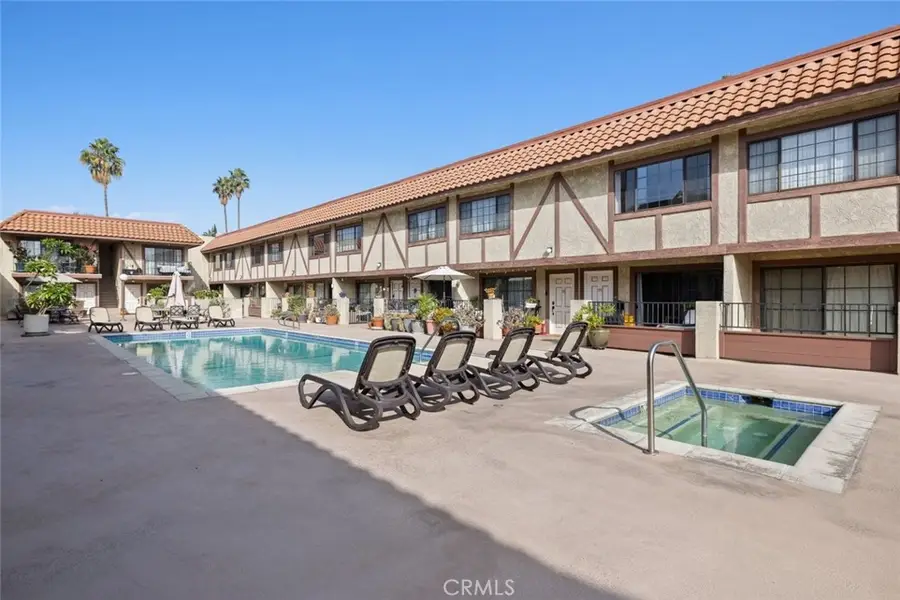 11127 La Maida #10, North Hollywood, CA 91601 - #2