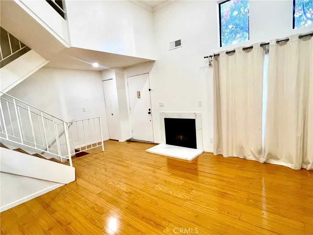 9131 Burnet Ave #23, North Hills, CA 91343 - #1