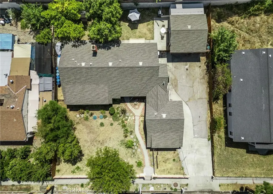 20812 Devonshire, Chatsworth, CA 91311 - #2