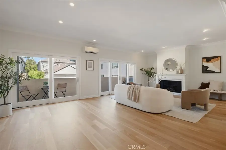 1037 18th Street #9, Santa Monica, CA 90403 - #2