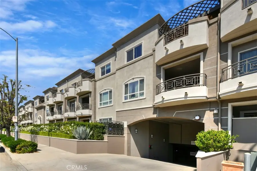4424 Whitsett Avenue #107, Studio City, CA 91604 - #2