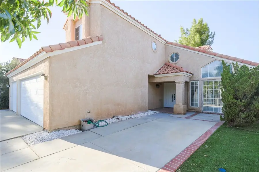 1523 Berkshire Drive, Palmdale, CA 93551 - #3