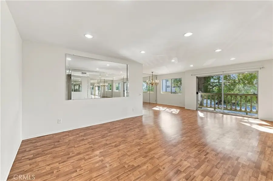 5400 Lindley Avenue #101, Encino, CA 91316 - #2