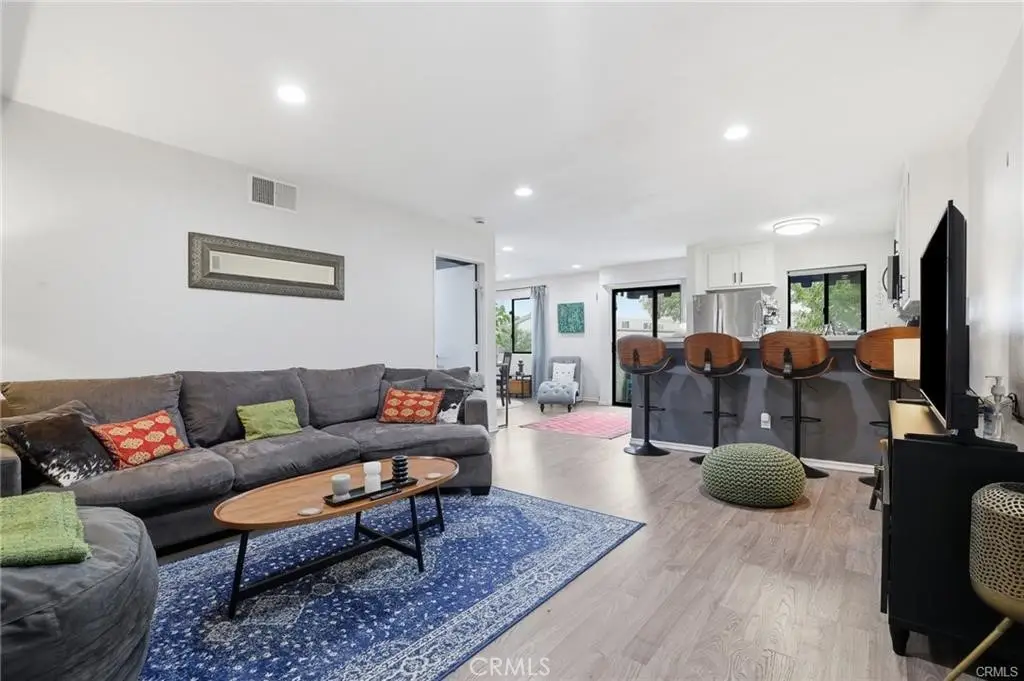 18530 Hatteras Street #337, Tarzana, CA 91356 - #1