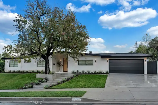 5330 Dubois Avenue, Woodland Hills, CA 91367