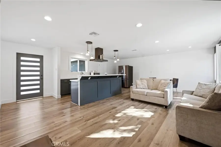 14975 Florentine Street, Sylmar, CA 91342 - #2