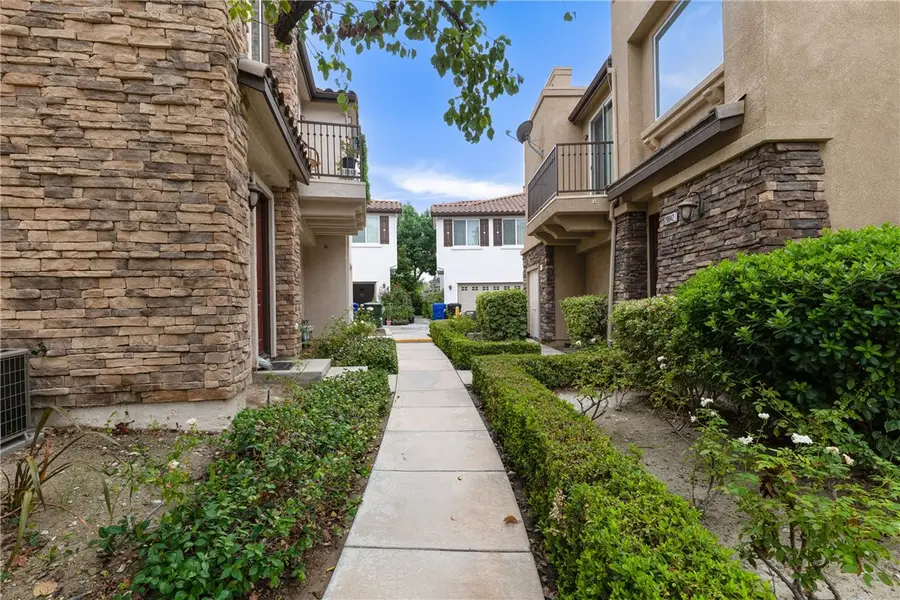 28024 Catherine, Canyon Country, CA 91351 - #3