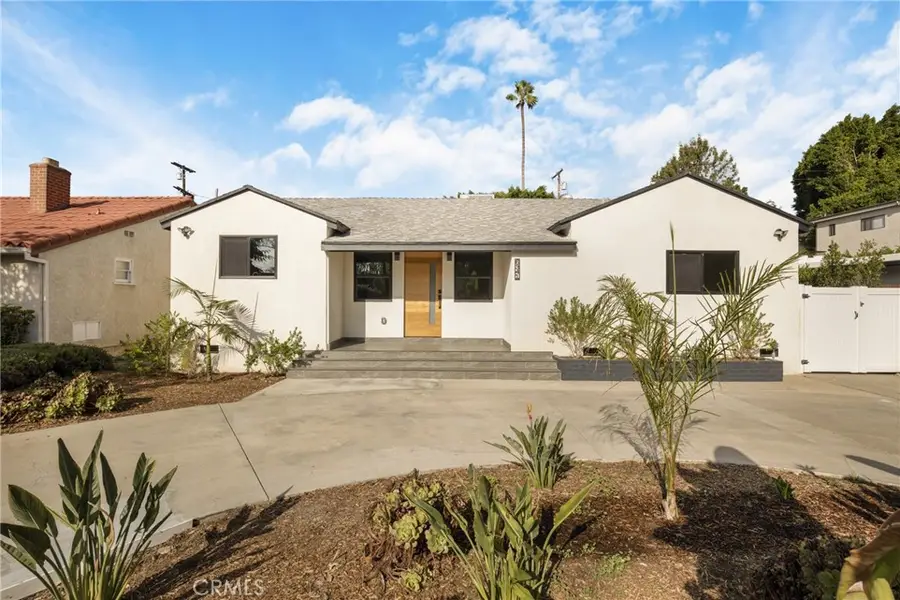 6341 Ranchito, Van Nuys, CA 91401 - #2