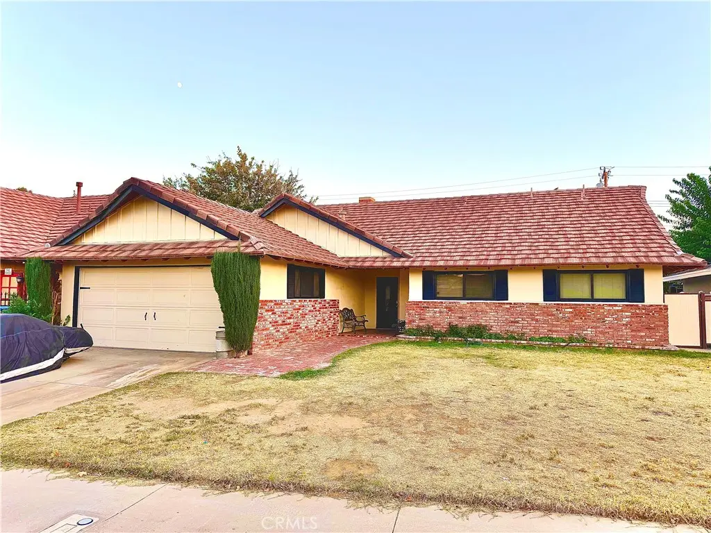 1524 W Kildare, Lancaster, CA 93534 - #1