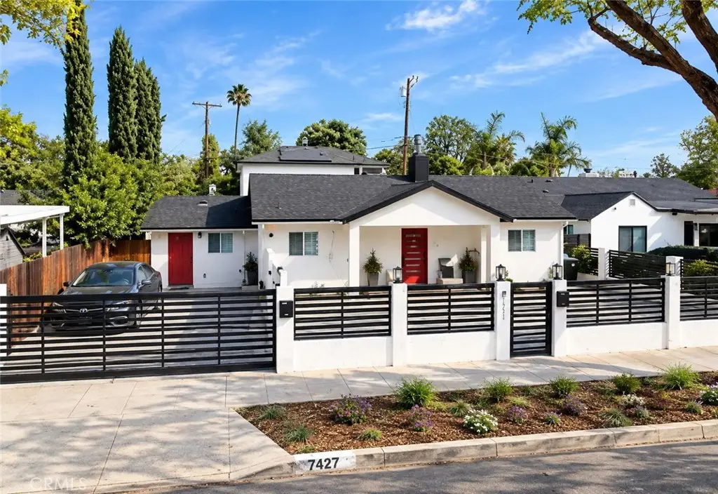 8218 Encino Avenue, Northridge, CA 91325 - #1