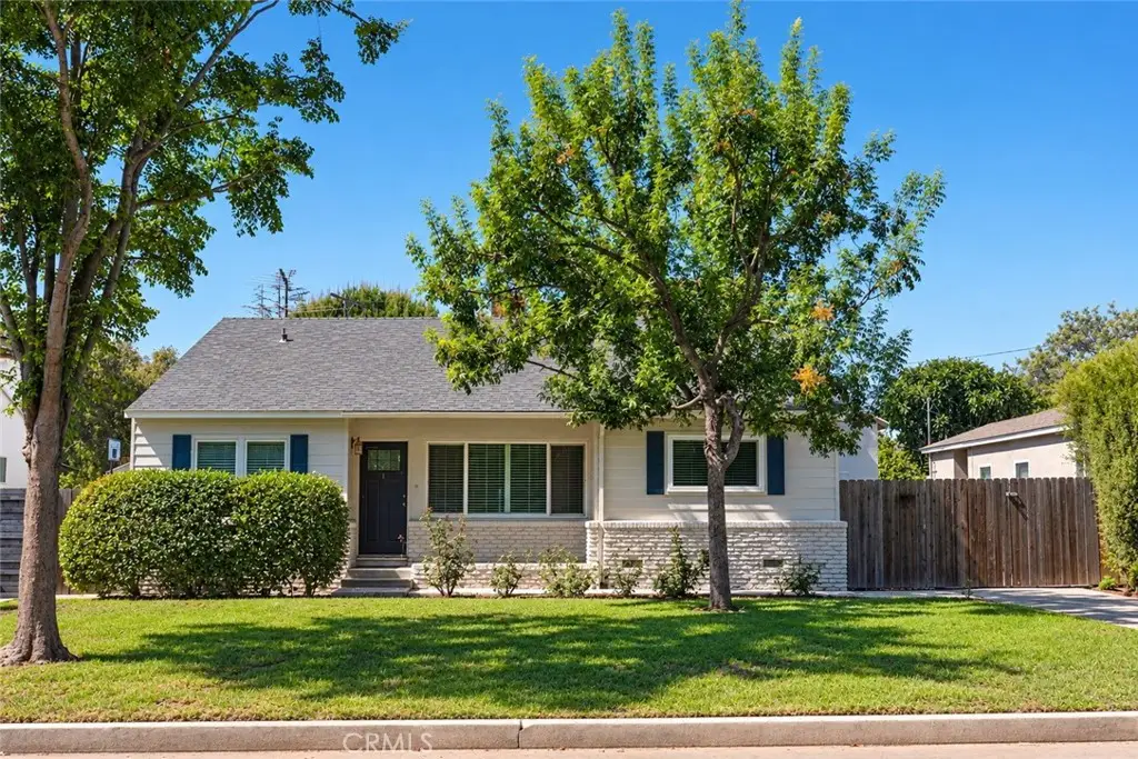6015 Sunnyslope Ave, Van Nuys, CA 91401 - #1