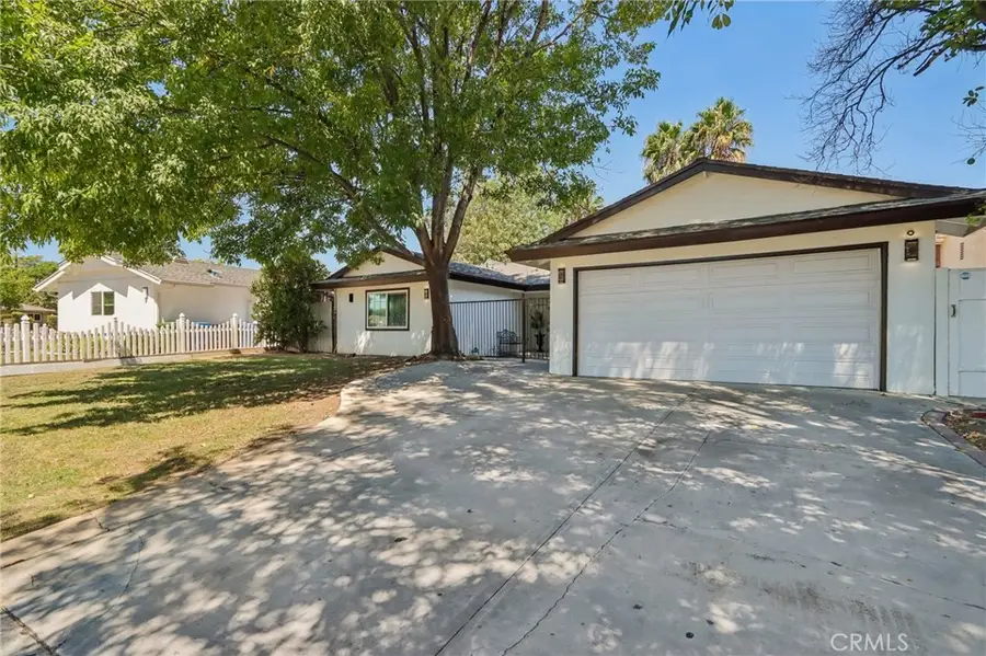 18765 Labrador Street, Northridge, CA 91324 - #3