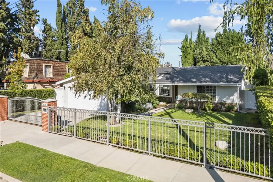 5522 Murietta Avenue, Sherman Oaks, CA 91401 - #2