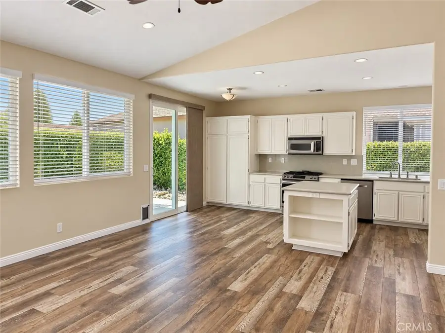 6126 W Avenue L12, Lancaster, CA 93536 - #3