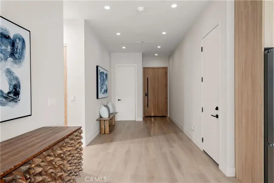 18023 Tiara, Encino, CA 91316 - #3
