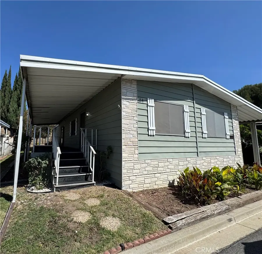 12001 Foothill Boulevard #24, Sylmar, CA 91342 - #2
