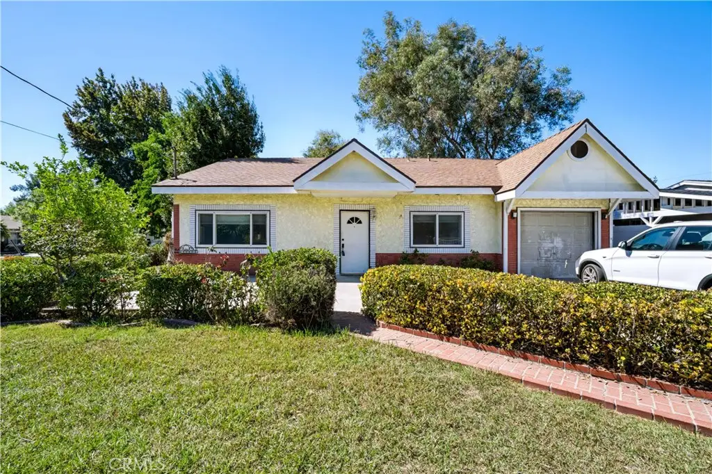 6521 Valjean Avenue, Van Nuys, CA 91406 - #1