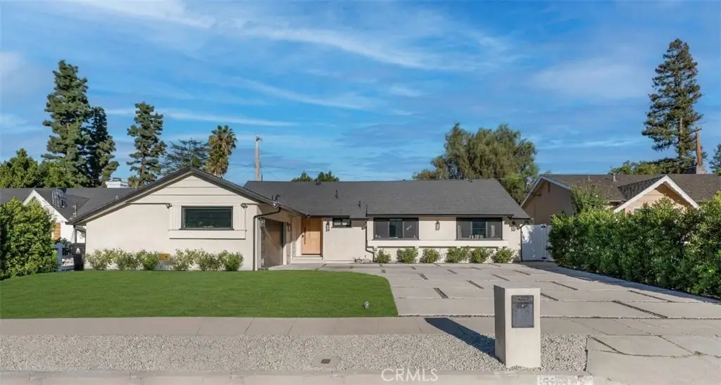 5722 Le Sage Avenue, Woodland Hills, CA 91367 - #1