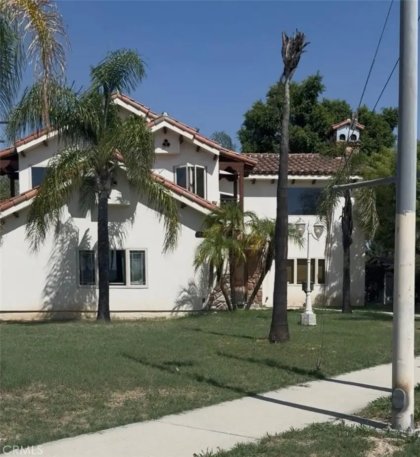 14570 Chamberlain, San Fernando, CA 91345 - #1