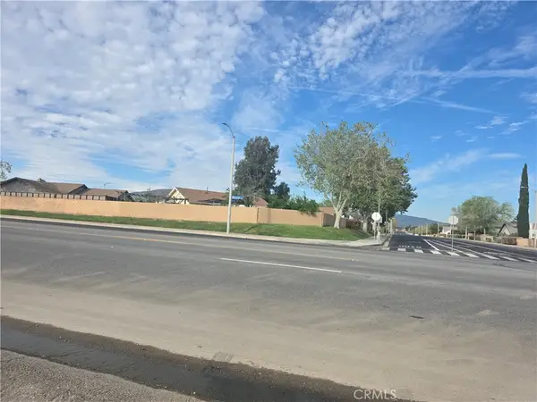 28 E Avenue R8, Palmdale, CA 93550
