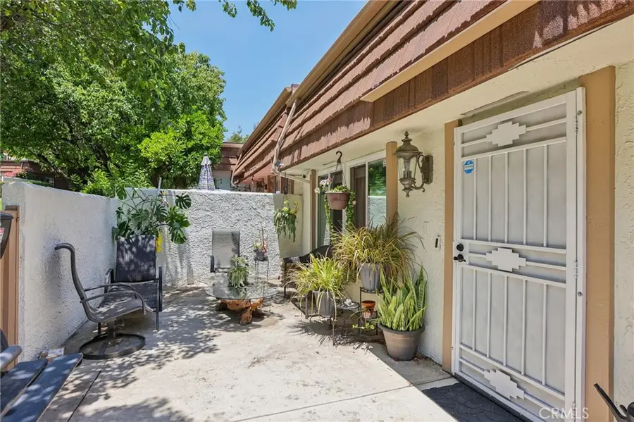 10161 Larwin Avenue #3, Chatsworth, CA 91311 - #3