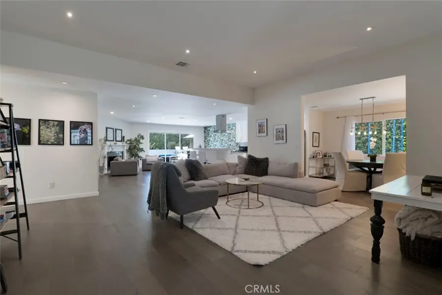 4527 Santa Lucia Drive, Woodland Hills, CA 91364 - #3