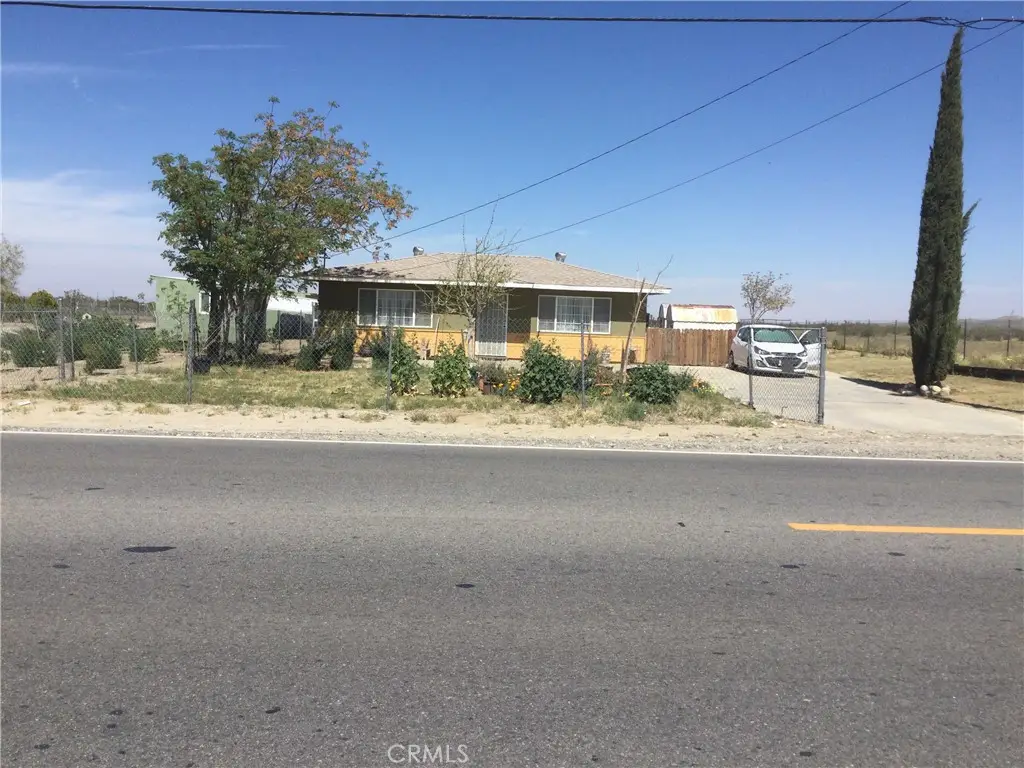 10345 E Palmdale, Sun Village, CA 93591 - #1